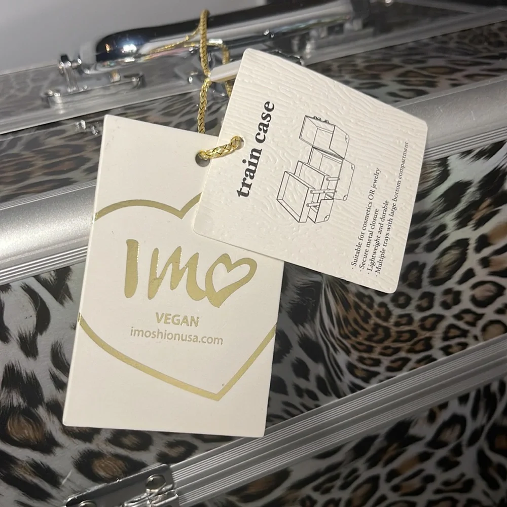 Imoshion Brand leopard animal print Medium Train Case